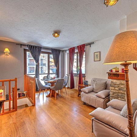 شقة Casa Julie - Accogliente Rifugio Nella Quiete - Cour 0157 كورمايور المظهر الخارجي الصورة